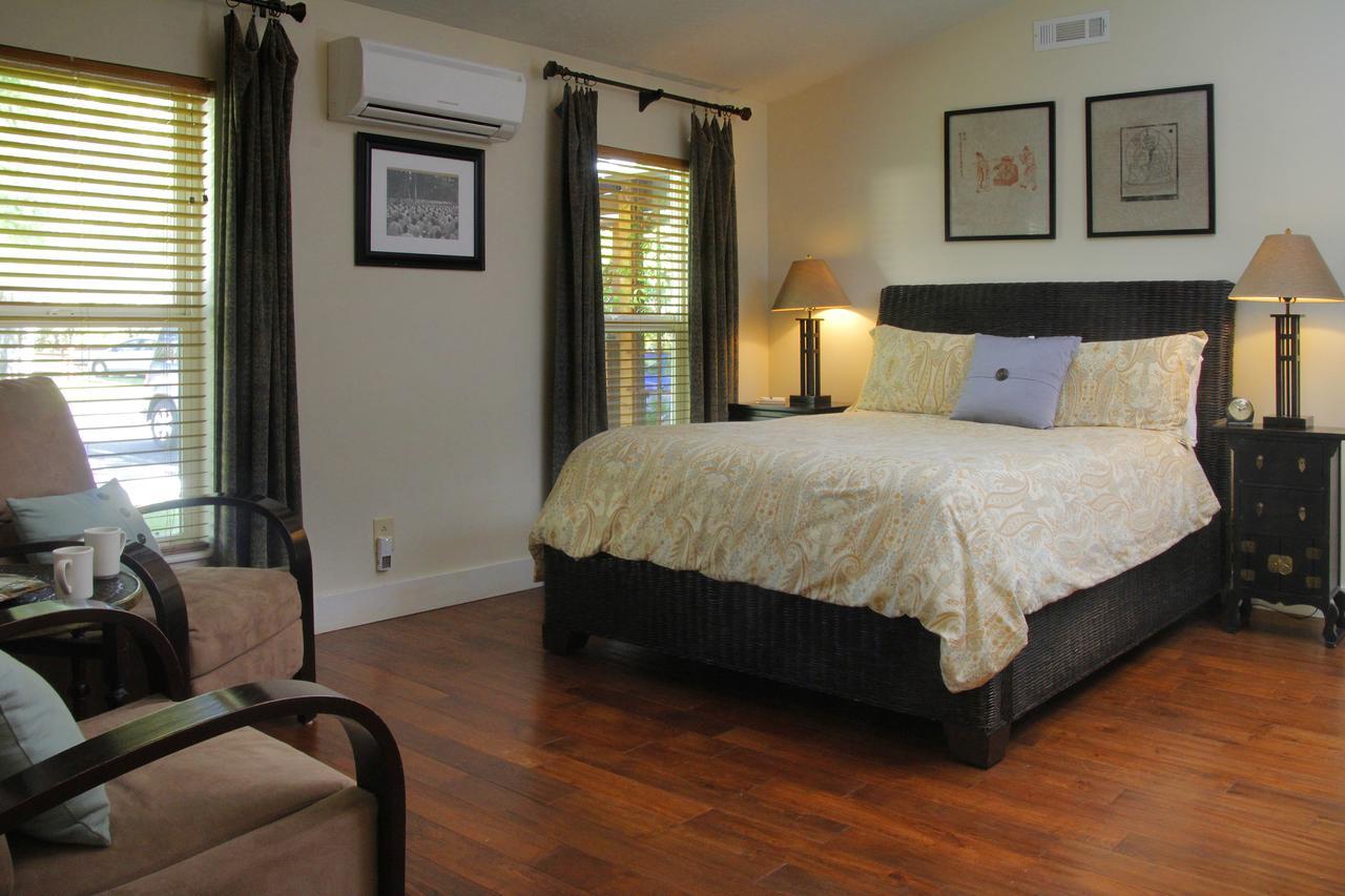 Coho Cottages Willow Creek Экстерьер фото