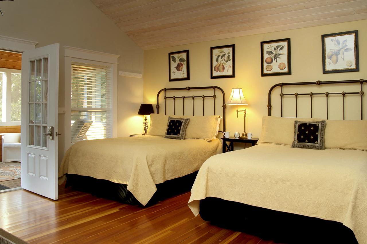 Coho Cottages Willow Creek Экстерьер фото